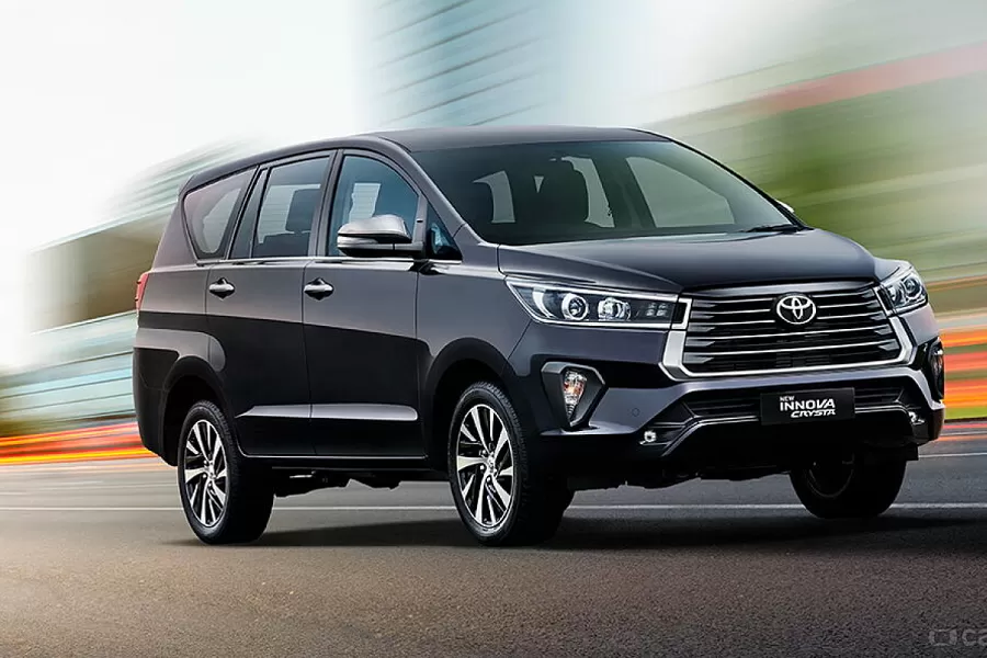 Toyota Innova Reborn private Bali tour car
