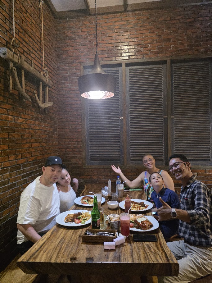 Local Cuisine Dinners